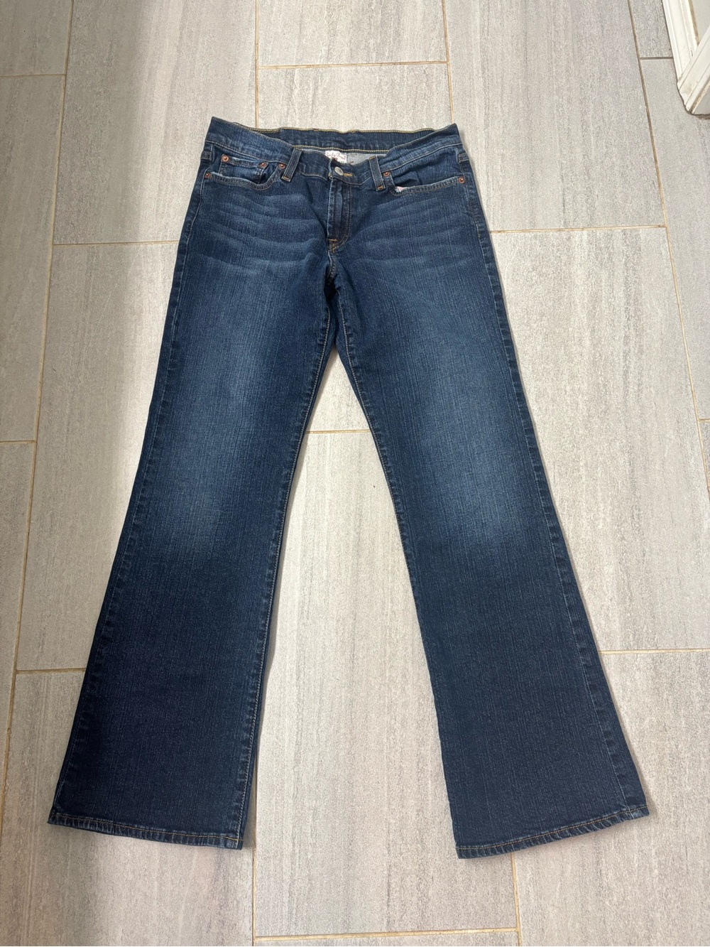 Women's Lucky Brand Jeans Mid Rise Flare Stretch Size 30
